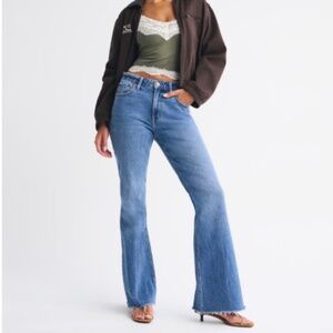Abercrombie & Fitch Women Vintage Flare High Rise Jeans Curve Love Sz 29 Long